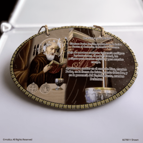 Saint Benedict Resin Oval Frame - Spanish Prayer